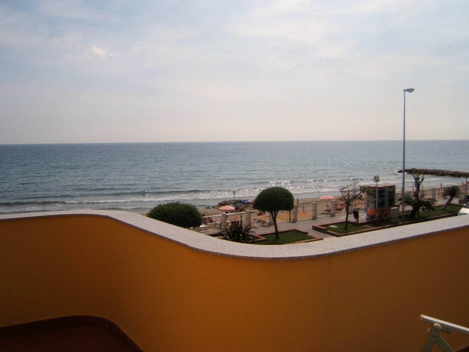 לאיגואליה Hotel Delfino מראה חיצוני תמונה