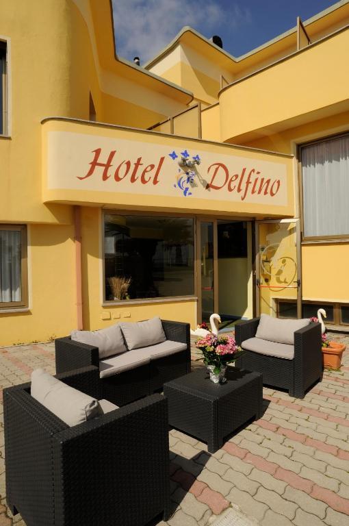 לאיגואליה Hotel Delfino מראה חיצוני תמונה